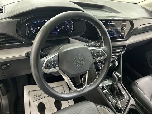 Certified 2023 Volkswagen Taos SEL AWD/4WD image 4
