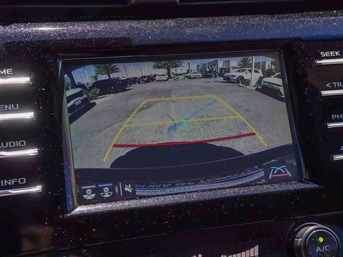 Used 2018 Toyota Camry SE w/ Convenience Package image 22