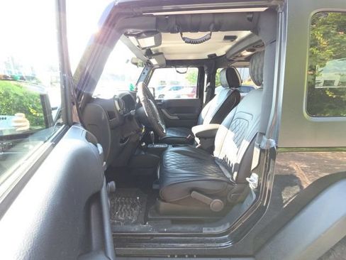 Used 2016 Jeep Wrangler Sport AWD/4WD image 13