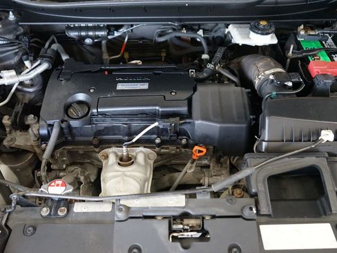 Used 2017 Honda CR-V LX image 41