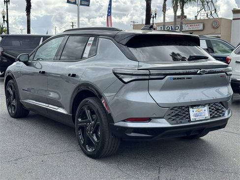 New 2026 Chevrolet Equinox EV RS image 3