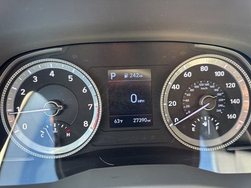 Used 2023 Hyundai Sonata SE w/ Cargo Package image 17