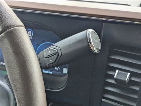 Used 2025 Ford F250 King Ranch w/ FX4 Off-Road Package image 11