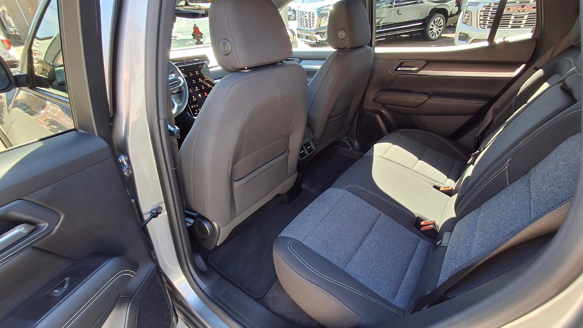 Used 2026 GMC Terrain Elevation AWD/4WD image 8