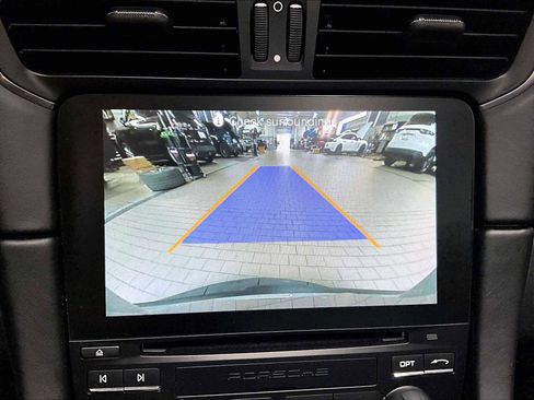 Used 2019 Porsche 911 Speedster image 20