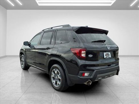 Used 2023 Honda Passport TrailSport image 9