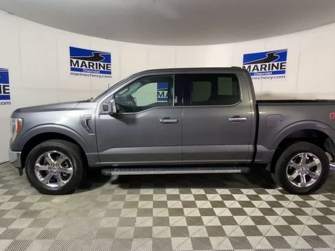 Used 2021 Ford F150 Lariat w/ Equipment Group 502A High AWD/4WD image 7