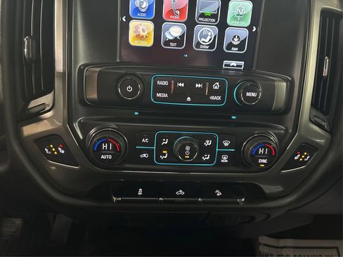 Used 2019 Chevrolet Silverado 1500 LT w/ All Star Edition image 32