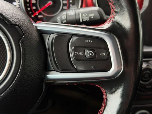 Used 2021 Jeep Wrangler Rubicon w/ LED Lighting Group image 18