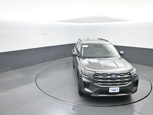 Certified 2025 Ford Explorer Active w/ Active Comfort Package AWD/4WD image 26