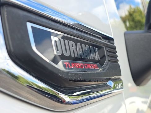 Used 2021 GMC Sierra 1500 Denali w/ Driver Alert Package II AWD/4WD image 10