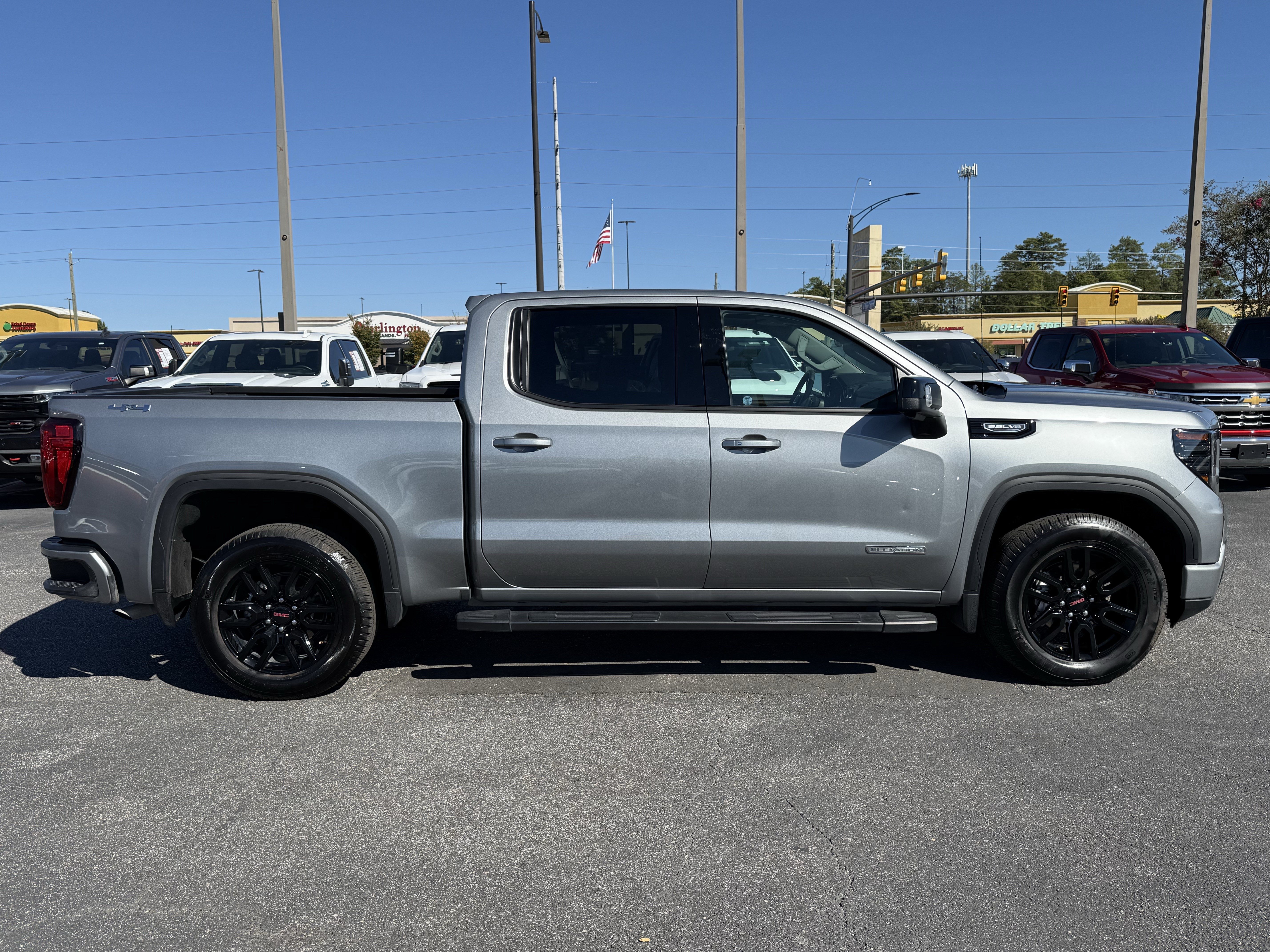 Used 2026 GMC Sierra 1500 Elevation w/ Elevation Premium Package AWD/4WD image 11