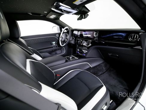 Used 2024 Rolls-Royce Spectre w/ Spectre Launch Package image 25