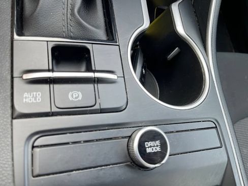 Used 2022 Kia K5 LXS FWD image 19