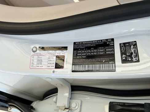 Used 2023 Mercedes-Benz EQS 580 4MATIC SUV image 24