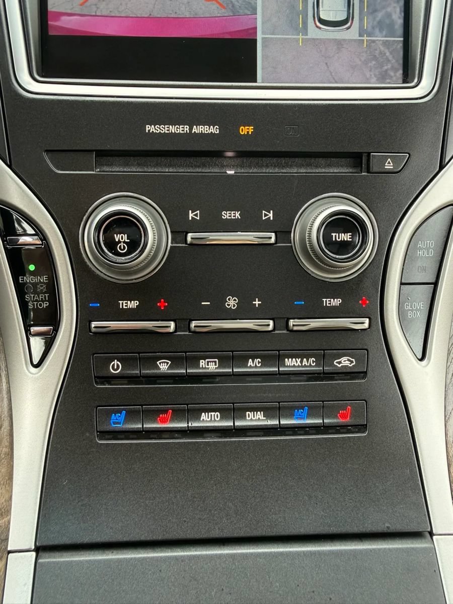 Used 2016 Lincoln MKX Reserve w/ Technology Package AWD/4WD image 28