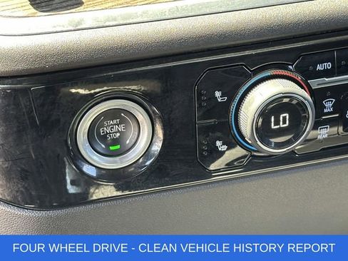 Used 2023 Chevrolet Silverado 1500 LT AWD/4WD image 7