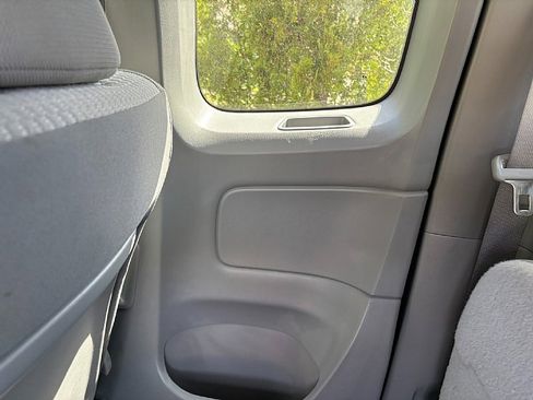 Used 2015 Toyota Tacoma 4x4 Access Cab V6 w/ SR5 Package image 16