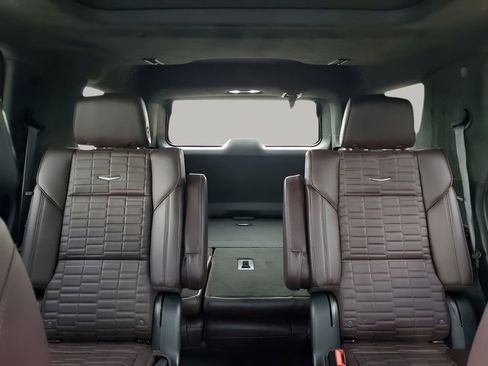 Certified 2024 Cadillac Escalade V w/ LPO, ONYX Package image 45