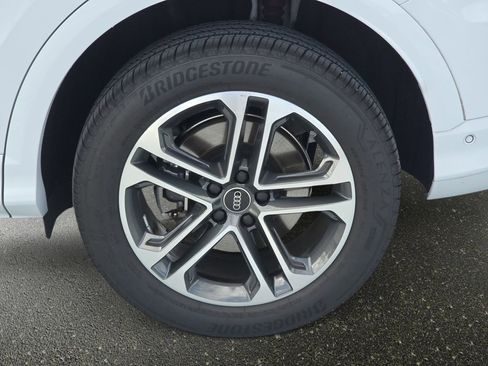 Certified 2025 Audi Q5 Premium Plus w/ Premium Plus AWD/4WD image 30