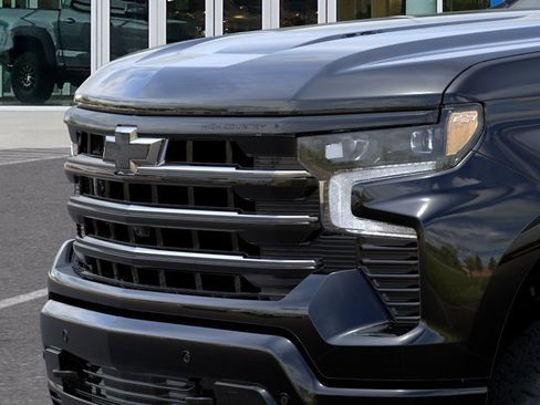New 2026 Chevrolet Silverado 1500 High Country w/ Midnight Edition AWD/4WD image 15