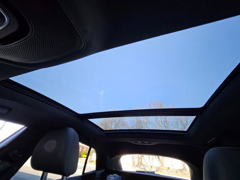 Used 2019 Audi Q8 Premium Plus w/ Premium Plus image 38