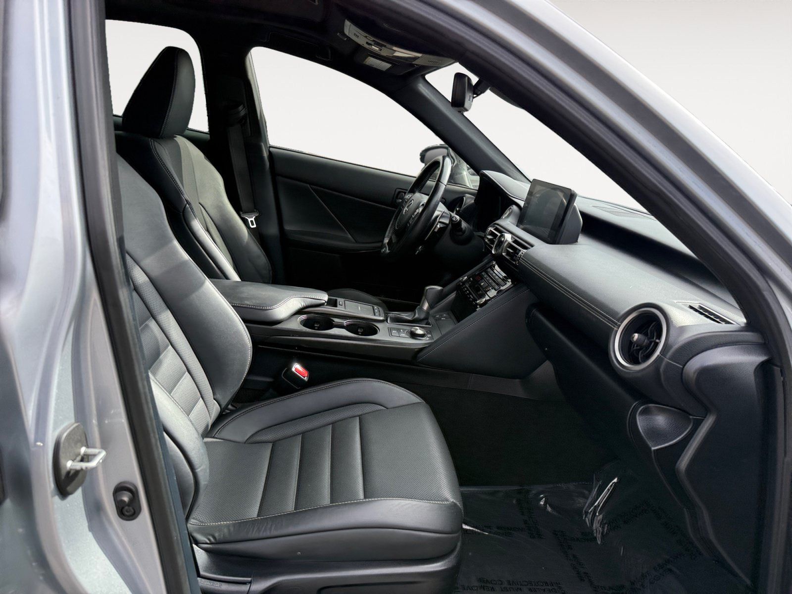 Used 2022 Lexus IS 350 F Sport w/ Accessory Package RWD image 19