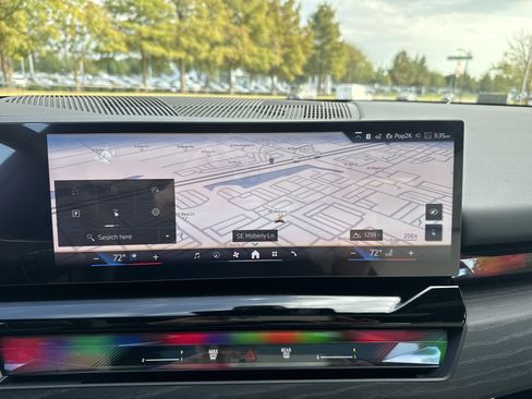 New 2026 BMW i5 eDrive40 image 15