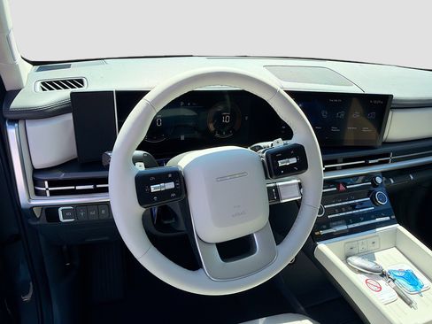 New 2026 Hyundai Santa Fe SE image 17