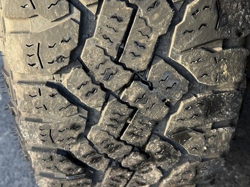 Used 2016 Chevrolet Silverado 2500 LT w/ LT Convenience Package image 9