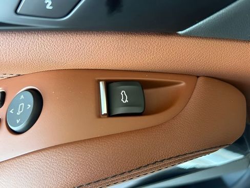 New 2026 BMW X5 sDrive40i w/ M Sport Package image 11