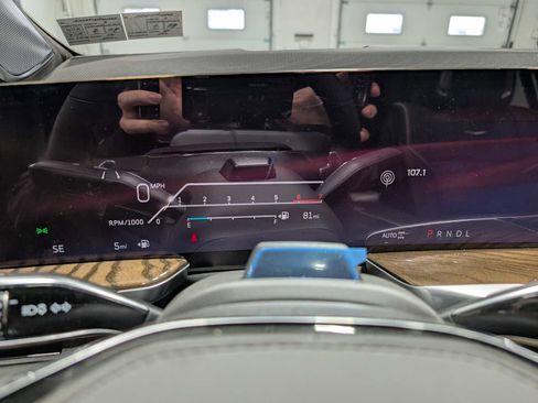 New 2026 Cadillac Escalade Platinum Sport w/ LPO, ONYX Package image 21