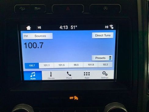 Used 2019 Ford Expedition XLT w/ Equipment Group 201A AWD/4WD image 8