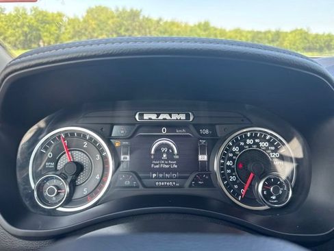 Used 2024 RAM 2500 Laramie AWD/4WD image 19