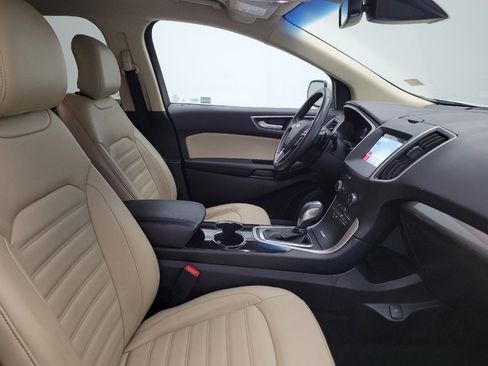 Used 2018 Ford Edge SEL w/ Equipment Group 201A FWD image 21