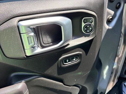 Used 2021 Jeep Wrangler Unlimited Sport AWD/4WD image 21