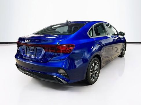 Used 2024 Kia Forte LXS w/ LXS Technology Package image 7