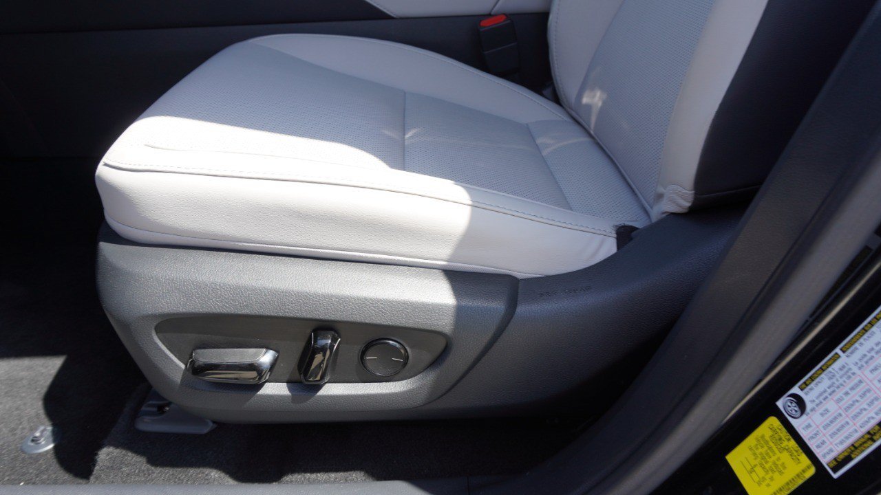 Certified 2024 Lexus RX 350 Premium w/ Accessory Package (Z1) FWD image 23