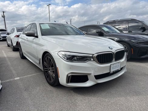 Used 2020 BMW M550i xDrive image 2