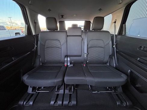 Used 2024 Nissan Pathfinder SV image 33