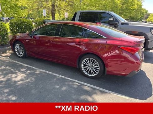 Used 2019 Toyota Avalon Limited w/ Advanced Safety Package image 5