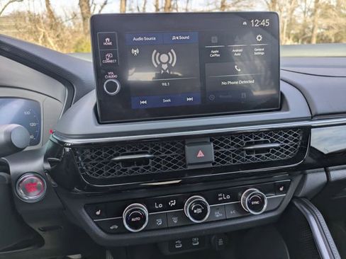 Certified 2025 Acura ADX Base image 18