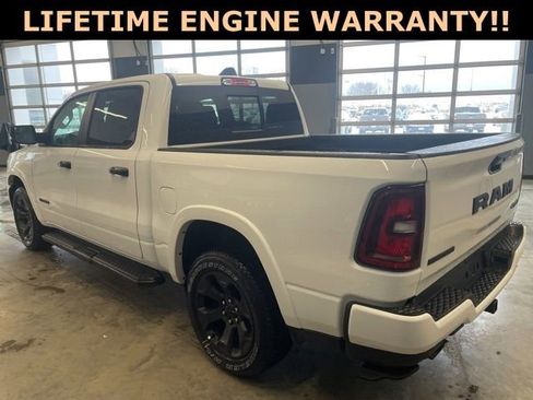 New 2026 RAM 1500 Big Horn AWD/4WD image 6