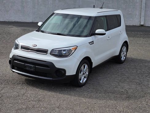 Used 2017 Kia Soul FWD image 7