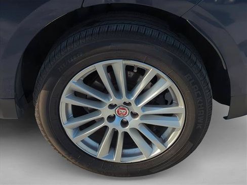 Used 2017 Jaguar F-PACE Prestige AWD/4WD image 6