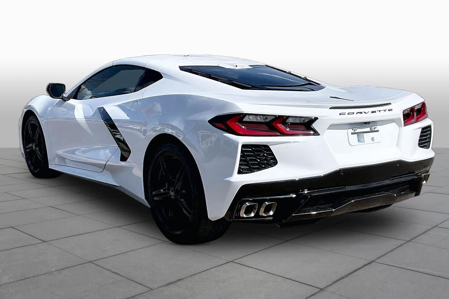 Used 2026 Chevrolet Corvette Stingray Preferred Cpe RWD image 11