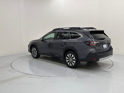 Certified 2025 Subaru Outback Limited image 4