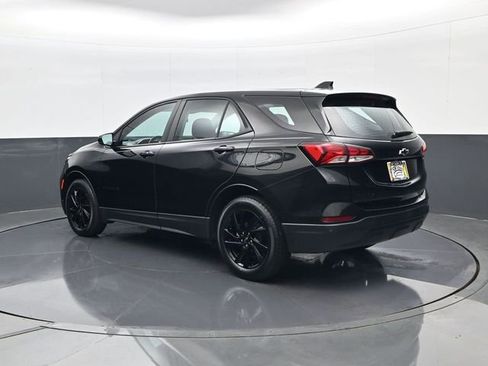 Used 2023 Chevrolet Equinox LS w/ Midnight Edition image 7