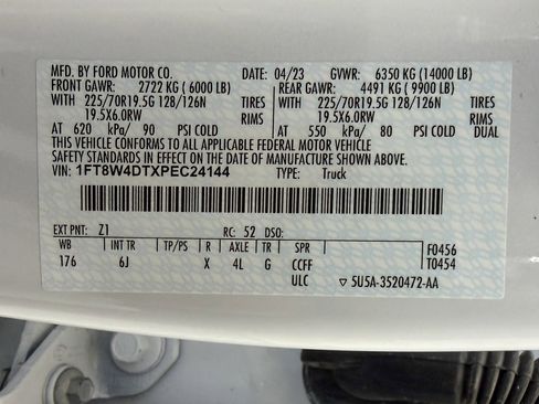 Used 2023 Ford F450 Lariat w/ FX4 Off-Road Package image 14