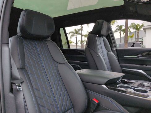 New 2026 Cadillac Escalade IQL Luxury image 28